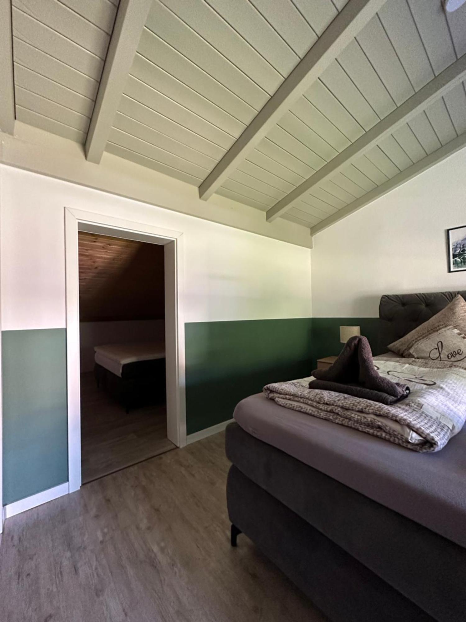 Ferienhaus Nicole Ii, Barrierefrei, Mit Hiro Lift เควดลินบวร์ก ภายนอก รูปภาพ